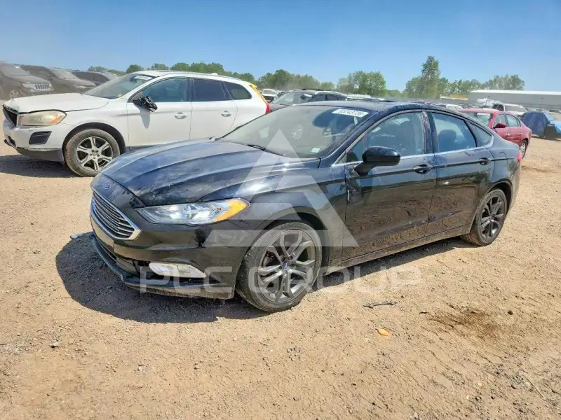 2018 Ford FUSION photo