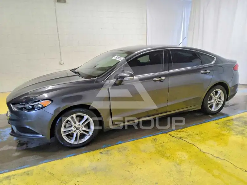 2018 Ford FUSION photo
