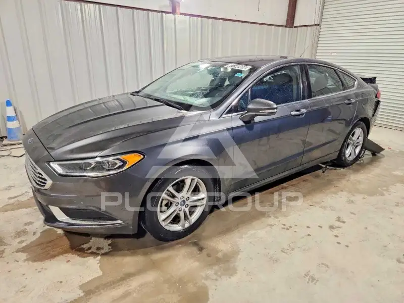 2018 Ford FUSION фото