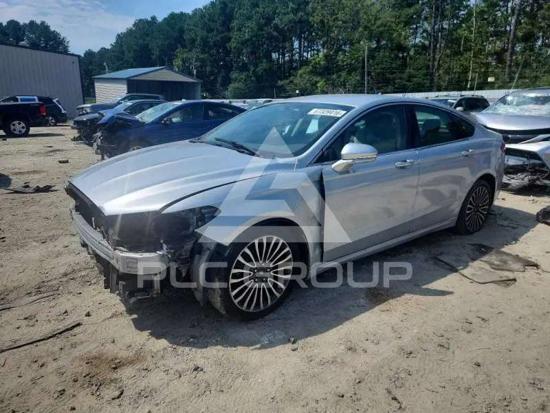 2018 Ford FUSION photo
