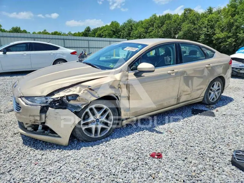 2018 Ford FUSION фото