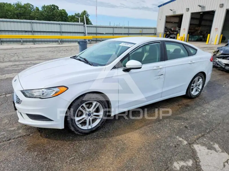 2018 Ford FUSION фото