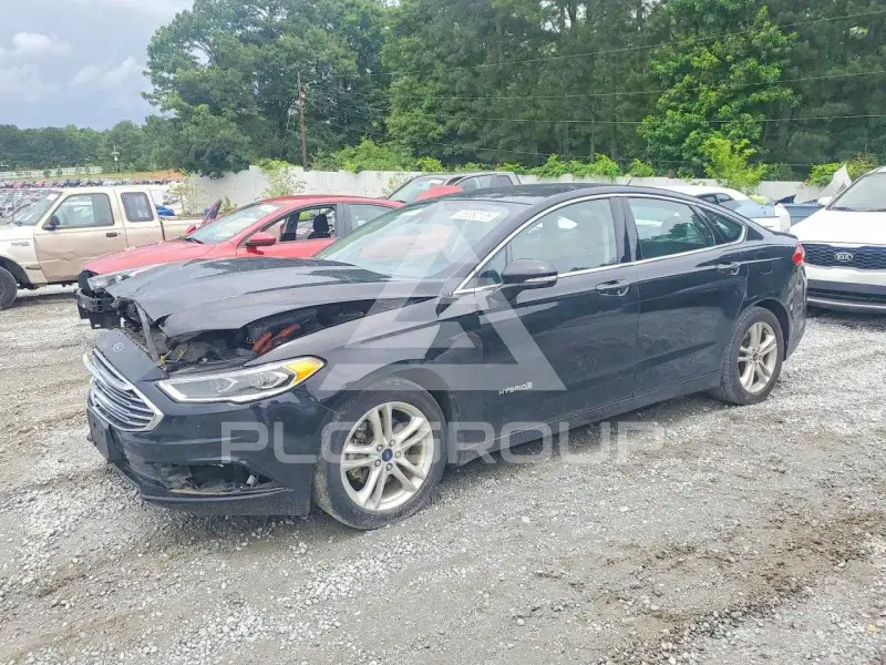 2018 Ford FUSION photo