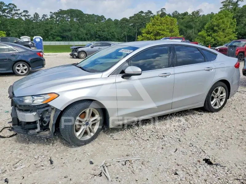 2018 Ford FUSION фото