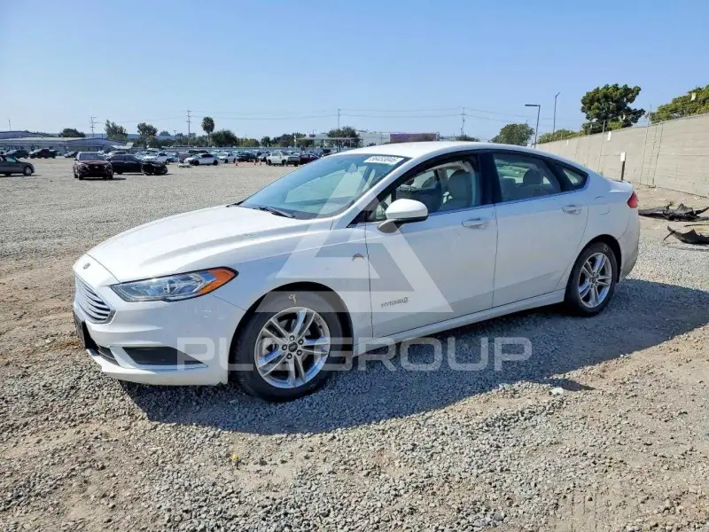 2018 Ford FUSION фото