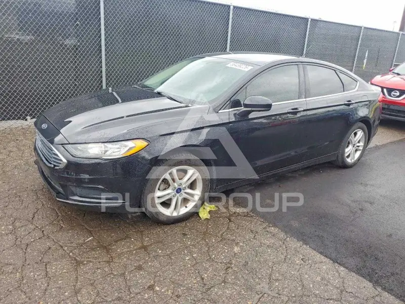 2018 Ford FUSION photo