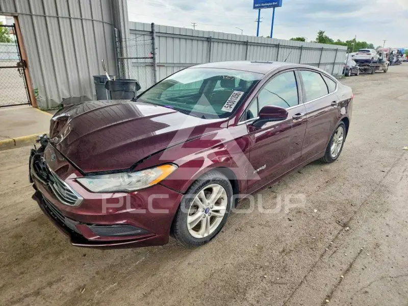 2018 Ford FUSION фото