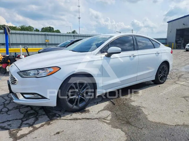 2018 Ford FUSION фото
