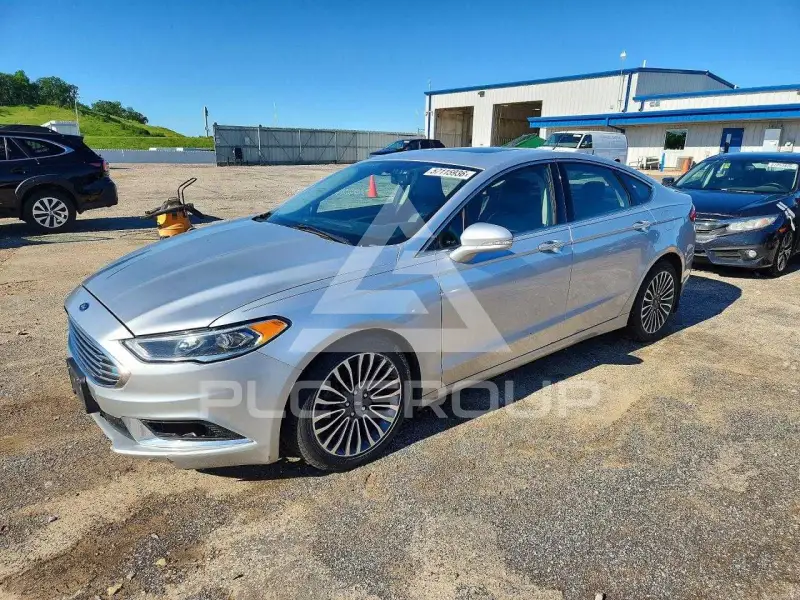 2018 Ford FUSION фото