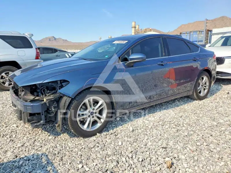 2018 Ford FUSION фото