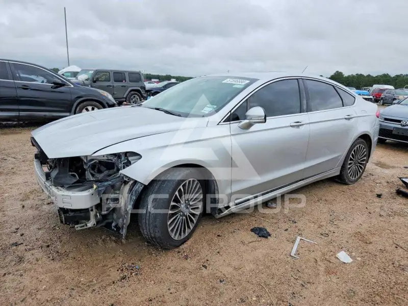 2018 Ford FUSION фото