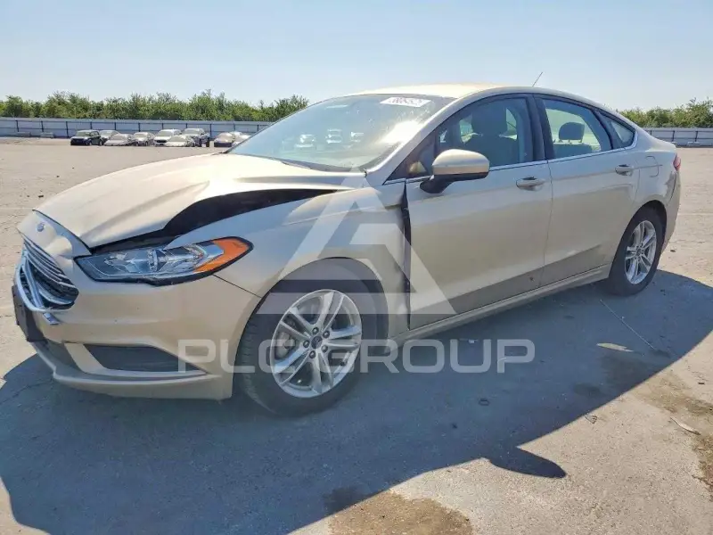 2018 Ford FUSION фото