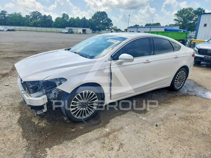 2018 Ford FUSION фото