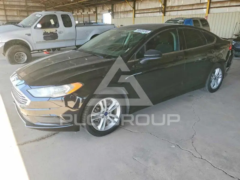 2018 Ford FUSION photo