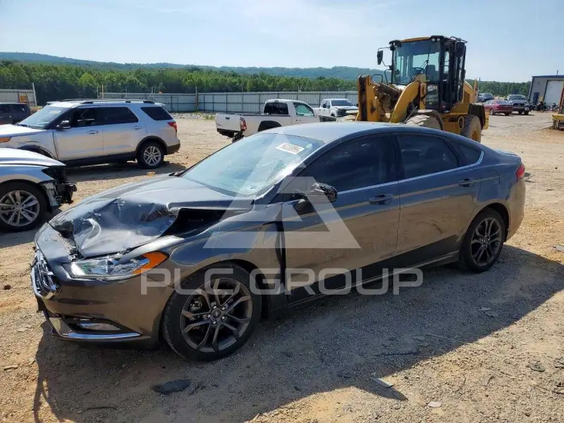 2018 Ford FUSION фото