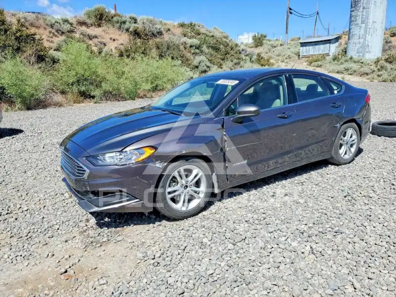 2018 Ford FUSION фото