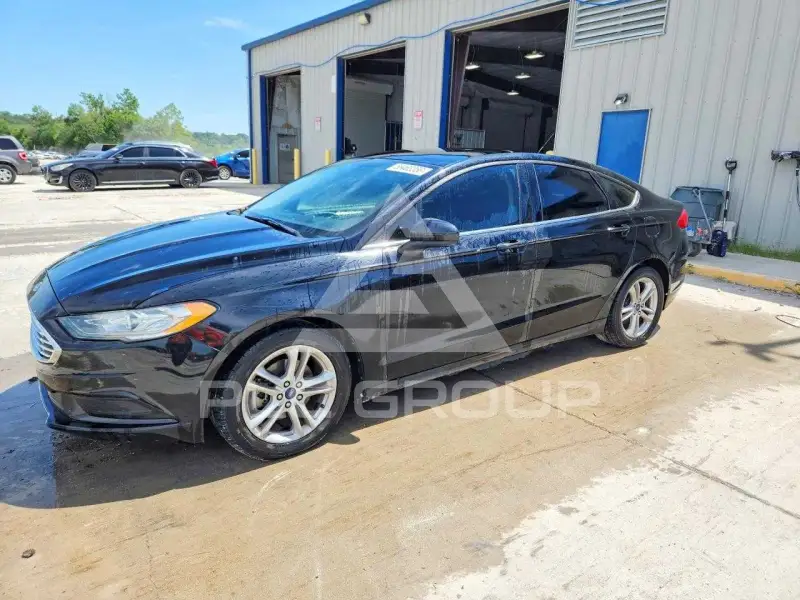 2018 Ford FUSION photo