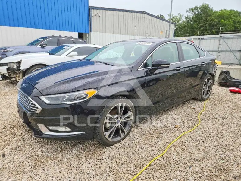 2018 Ford FUSION фото