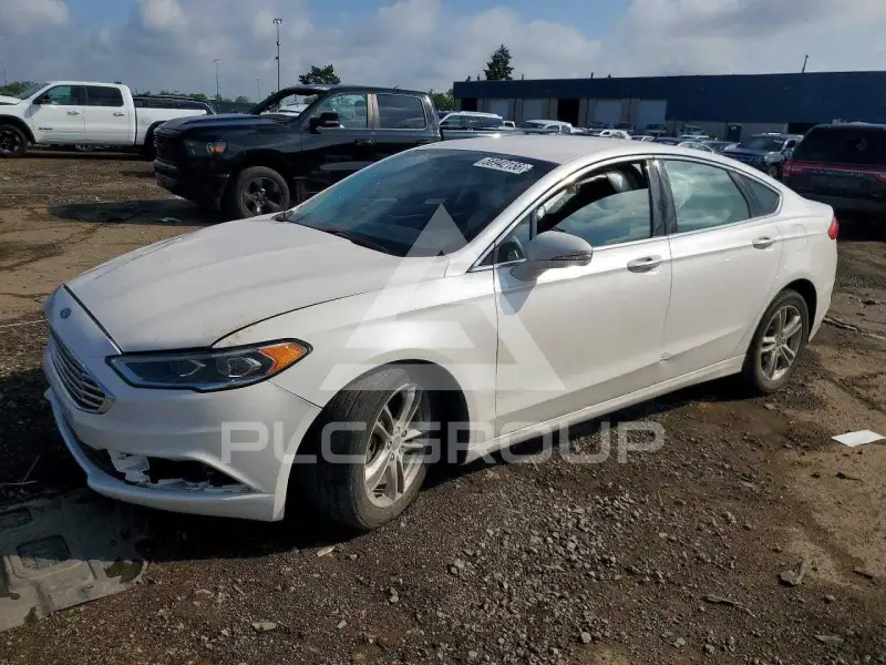 2018 Ford FUSION photo