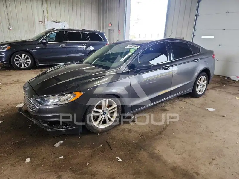 2018 Ford FUSION фото