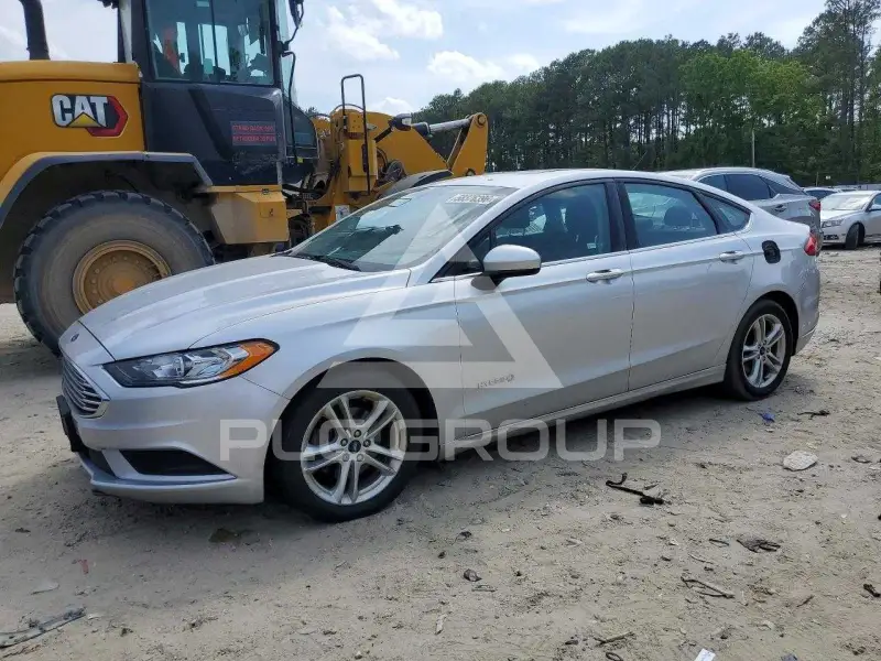 2018 Ford FUSION фото