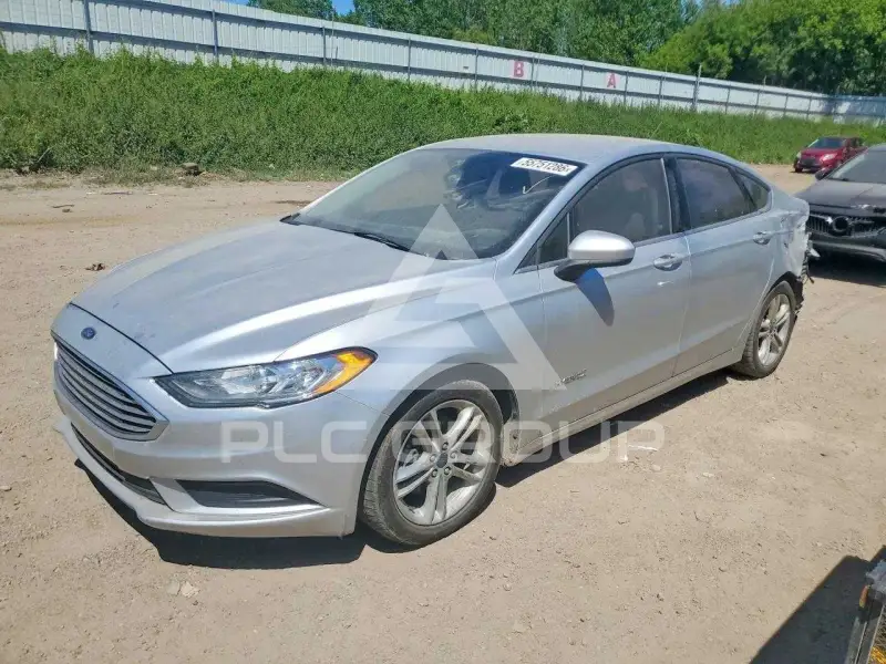 2018 Ford FUSION photo