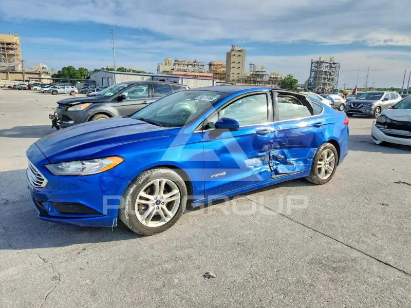 2018 Ford FUSION фото