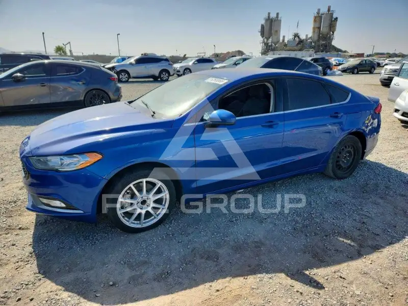 2018 Ford FUSION фото