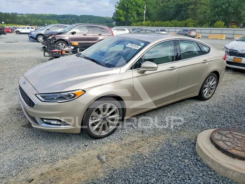 2018 Ford FUSION фото