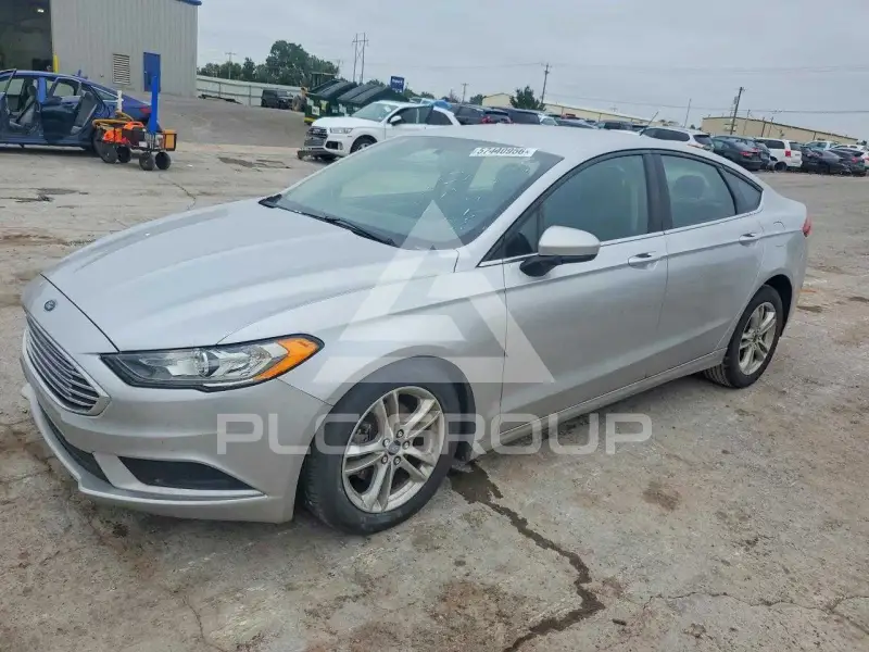 2018 Ford FUSION фото