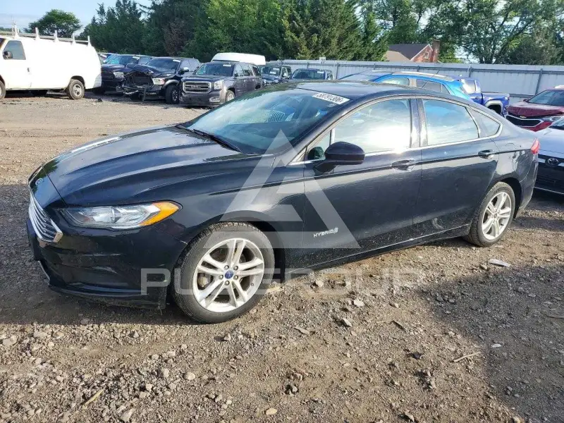 2018 Ford FUSION photo