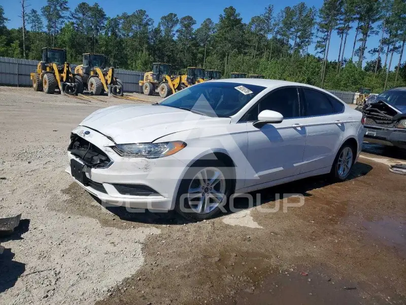 2018 Ford FUSION фото