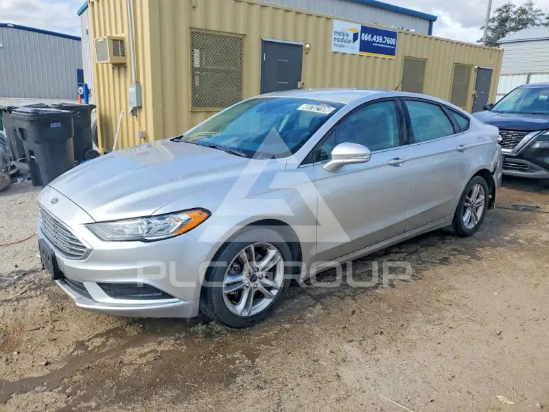 2018 Ford FUSION photo
