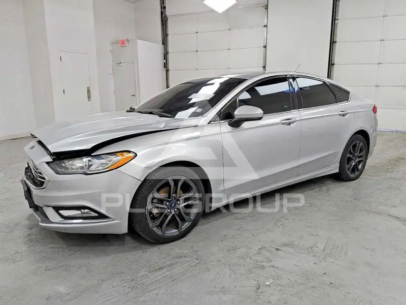 2018 Ford FUSION фото