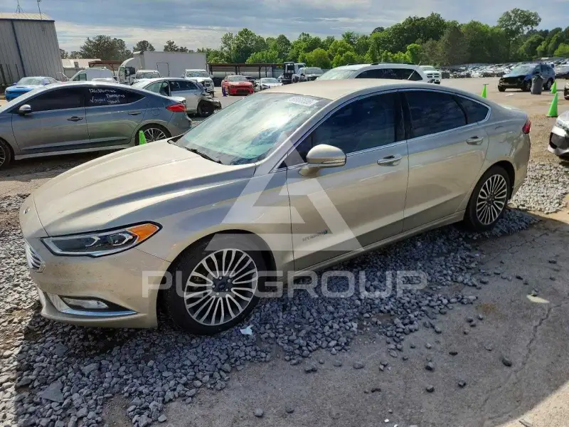 2018 Ford FUSION фото