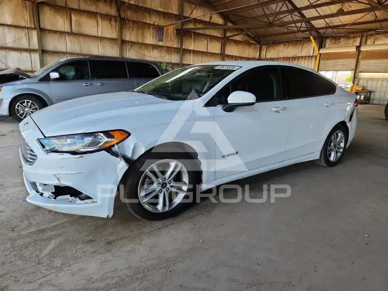 2018 Ford FUSION фото