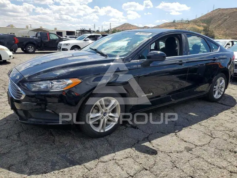 2018 Ford FUSION фото