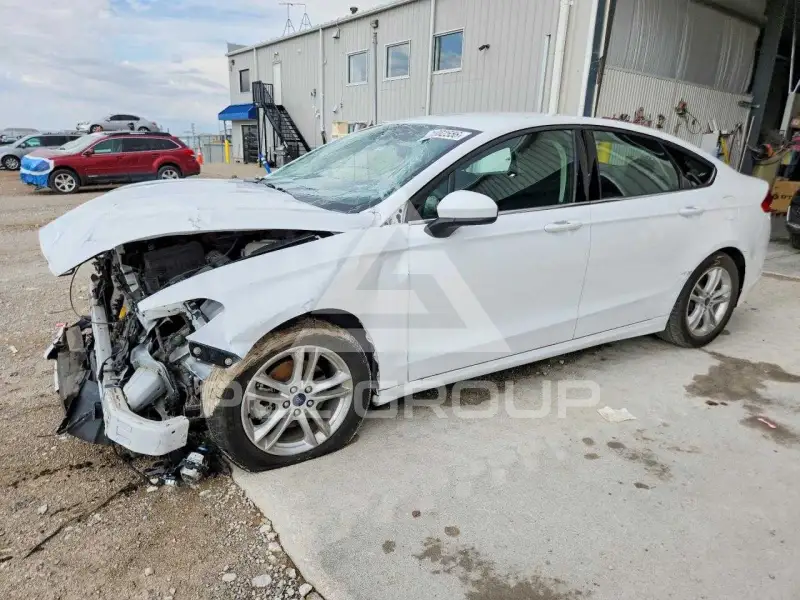 2018 Ford FUSION фото