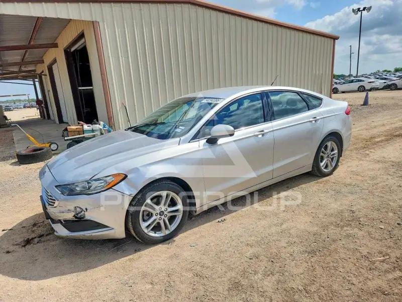 2018 Ford FUSION фото
