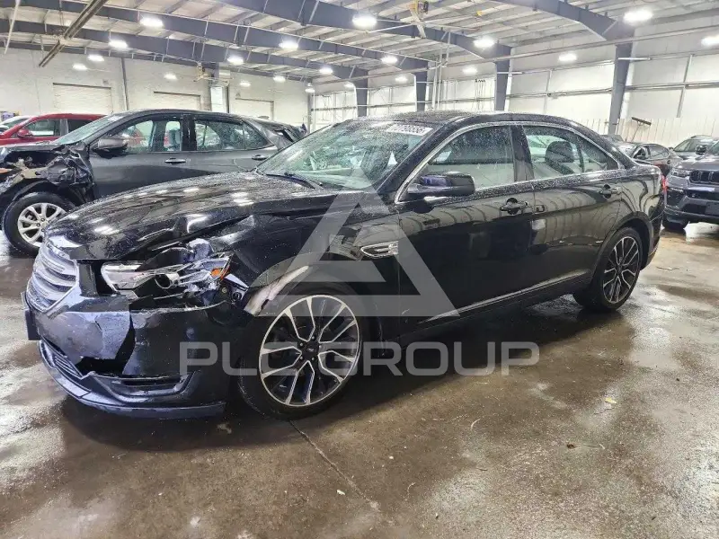 2018 Ford TAURUS photo