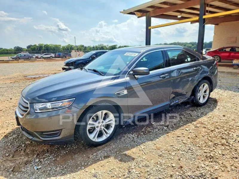 2018 Ford TAURUS фото