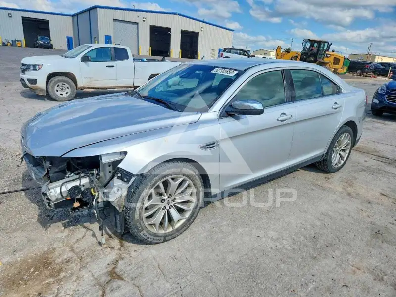 2018 Ford TAURUS фото