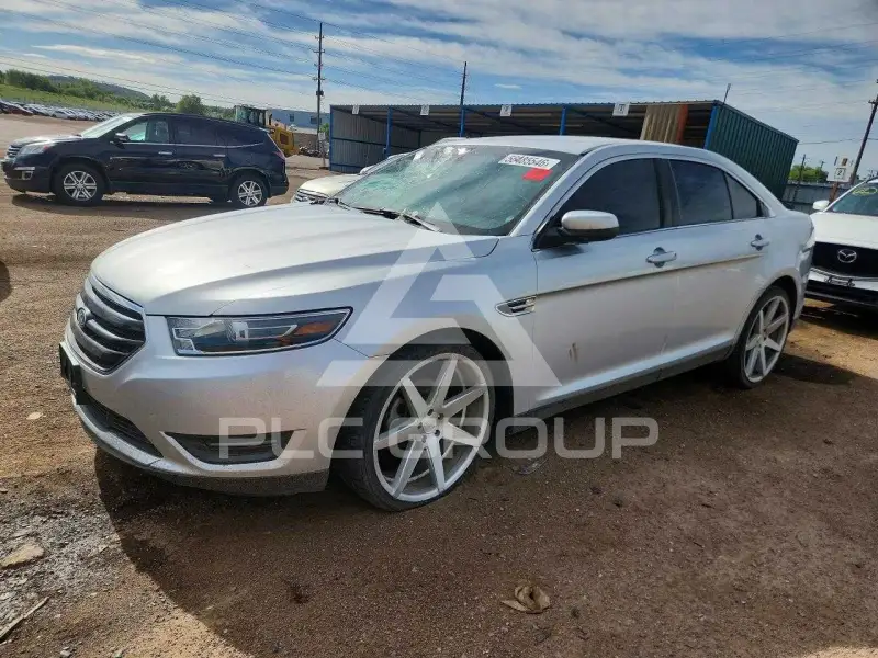 2018 Ford TAURUS фото