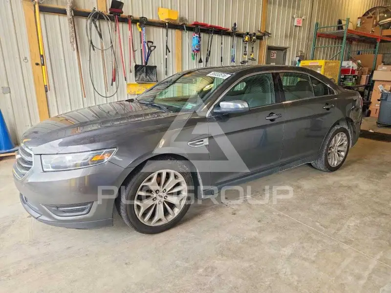 2018 Ford TAURUS photo