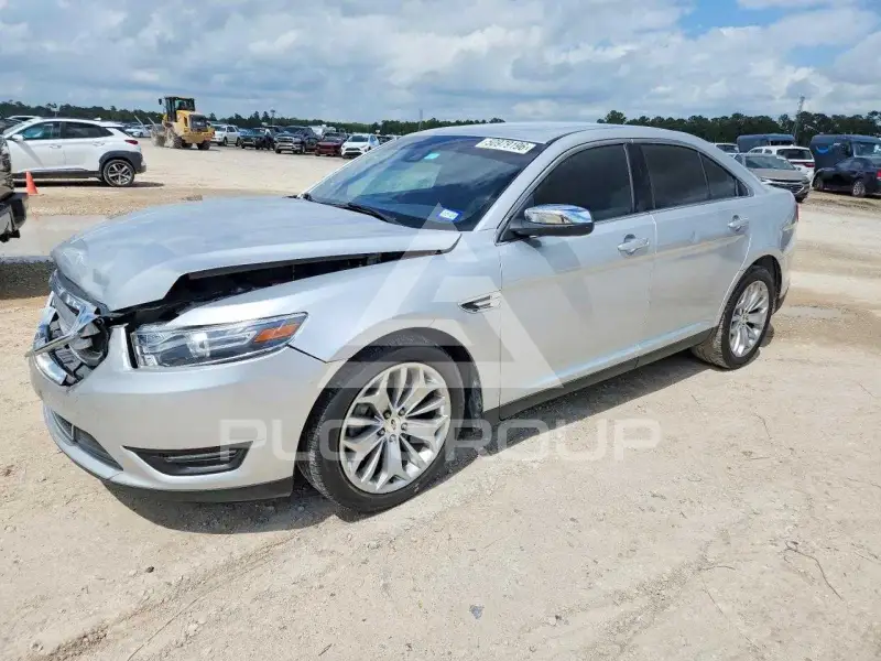 2018 Ford TAURUS фото