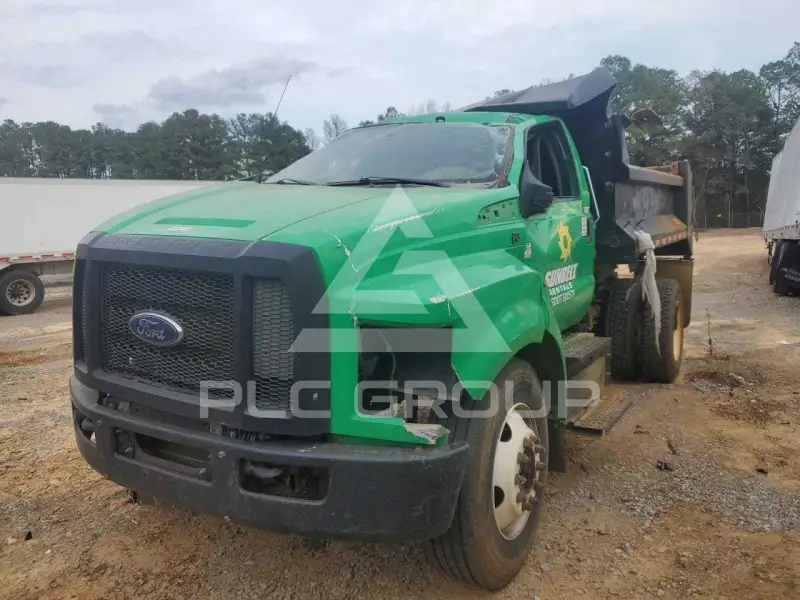 2018 Ford F-650 фото