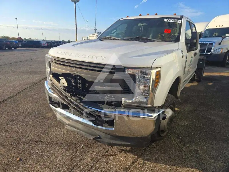 2018 Ford F-350 фото