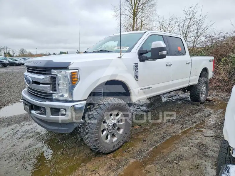 2018 Ford F-350 фото