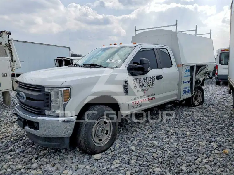 2018 Ford F-350 фото