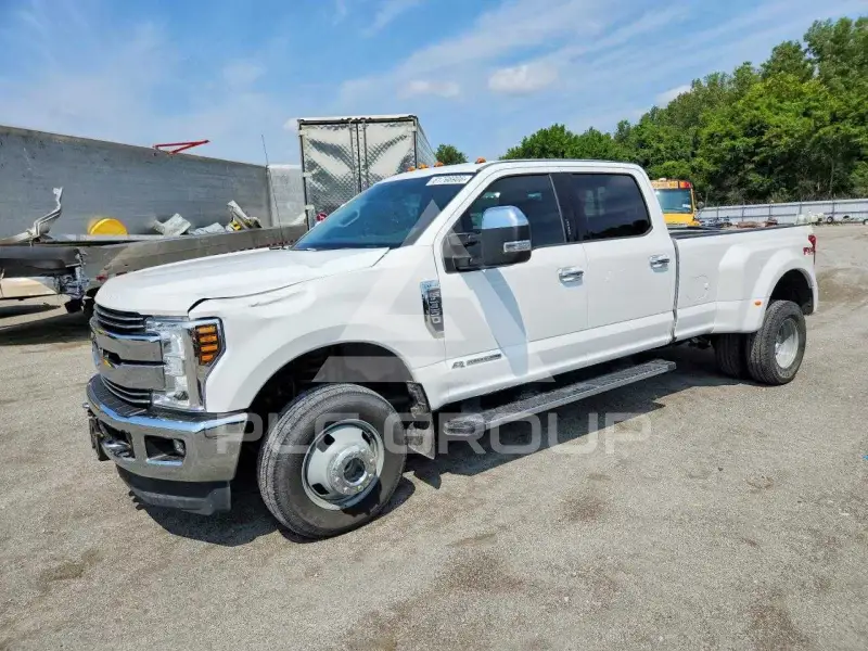 2018 Ford F-350 фото